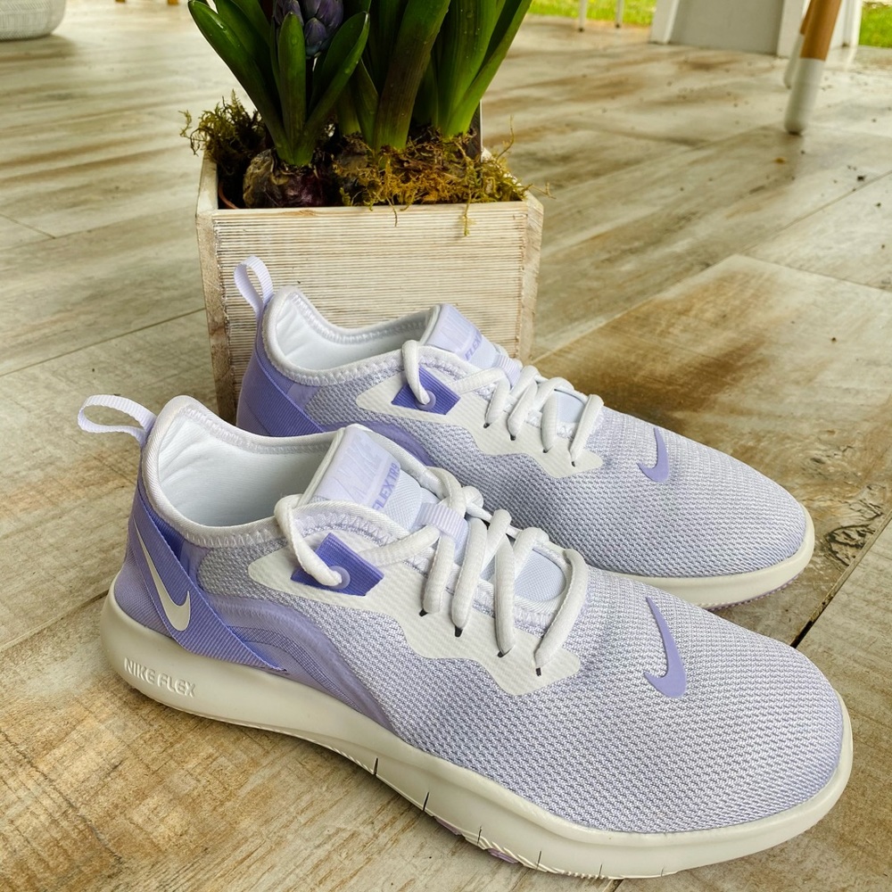 💙🤍Nike spring nice day-new  💙